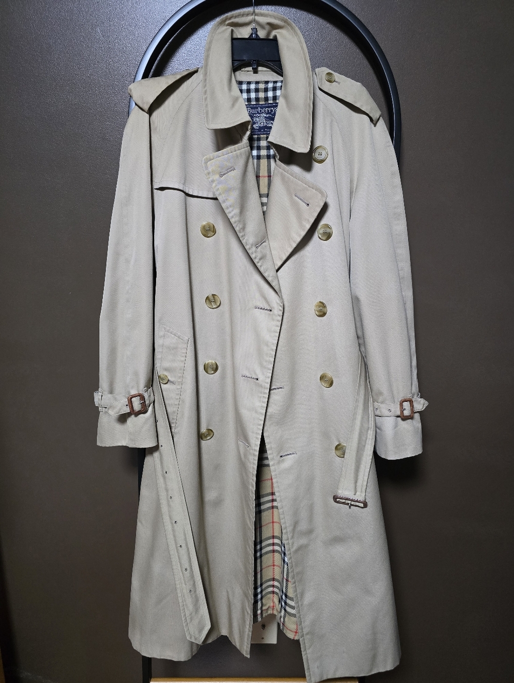 Vintage Burberry Beige Double-Breasted Trench Coat with Check Lining - Picture 2 of 7